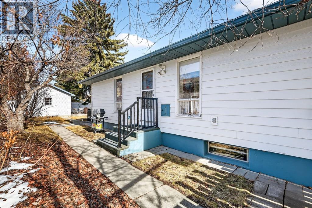 3707 Glenbrook Drive SW, Calgary, Alberta  T3E 4L8 - Photo 29 - A2293969