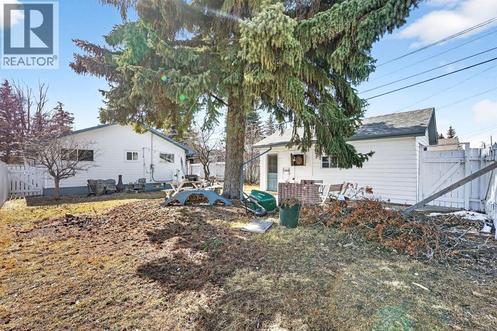 3707 Glenbrook Drive SW, Calgary, Alberta  T3E 4L8 - Photo 28 - A2293969