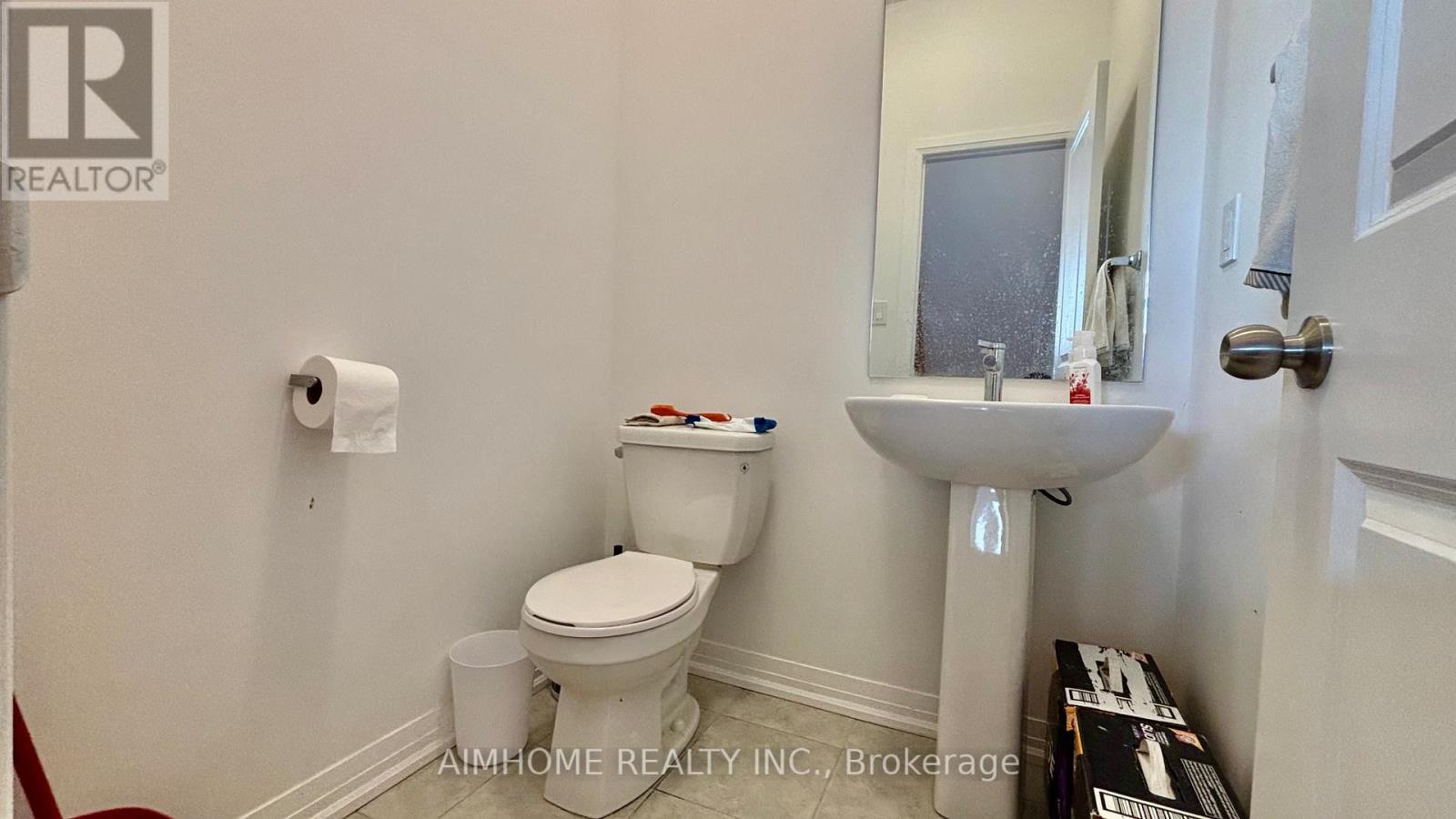 143 Markland Street, Markham, Ontario  L6C 2V6 - Photo 16 - N13072452