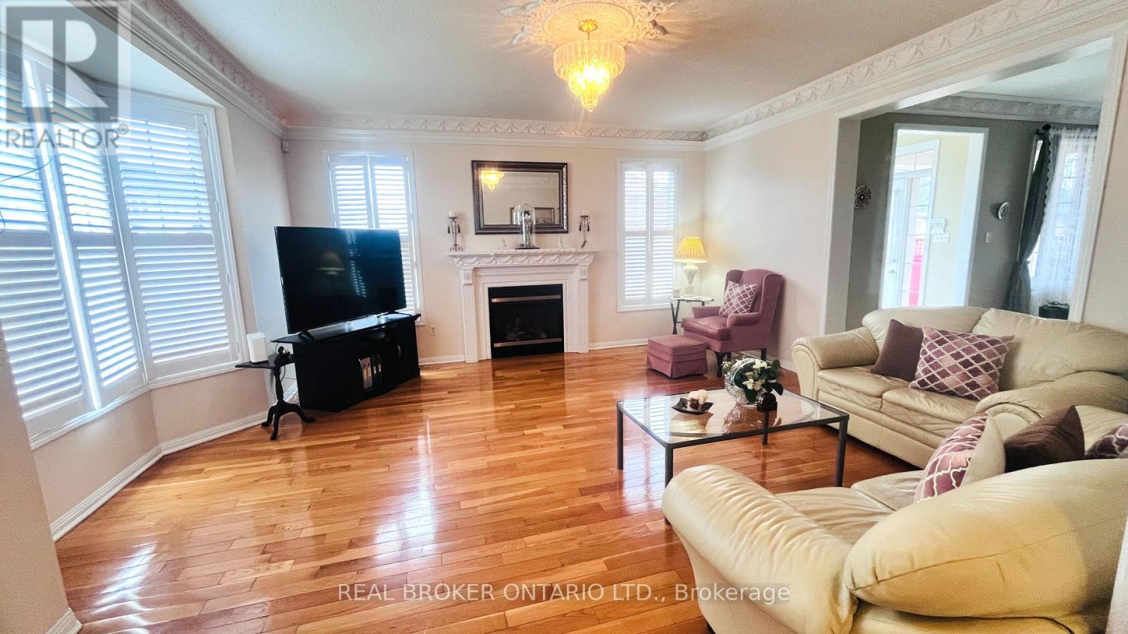 49 Colchester Street, Markham, Ontario  L6B 1K3 - Photo 15 - N13072482