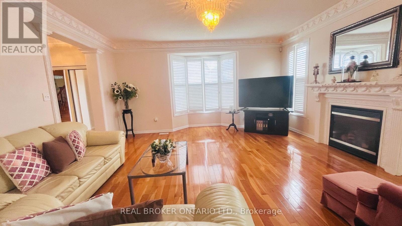 49 Colchester Street, Markham, Ontario  L6B 1K3 - Photo 16 - N13072482