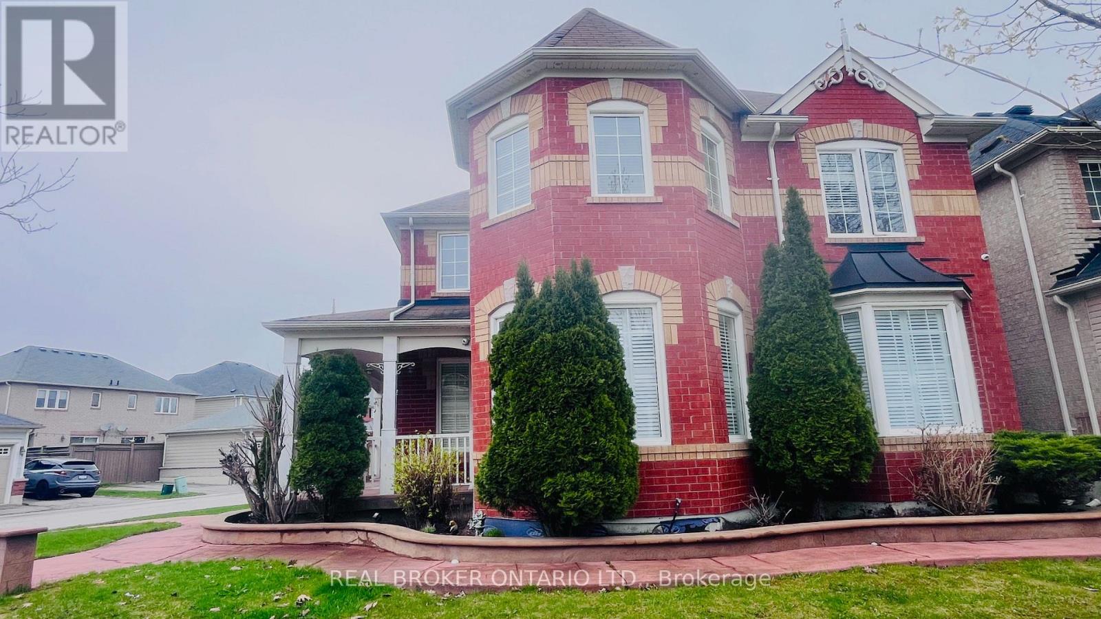 49 Colchester Street, Markham, Ontario  L6B 1K3 - Photo 3 - N13072482
