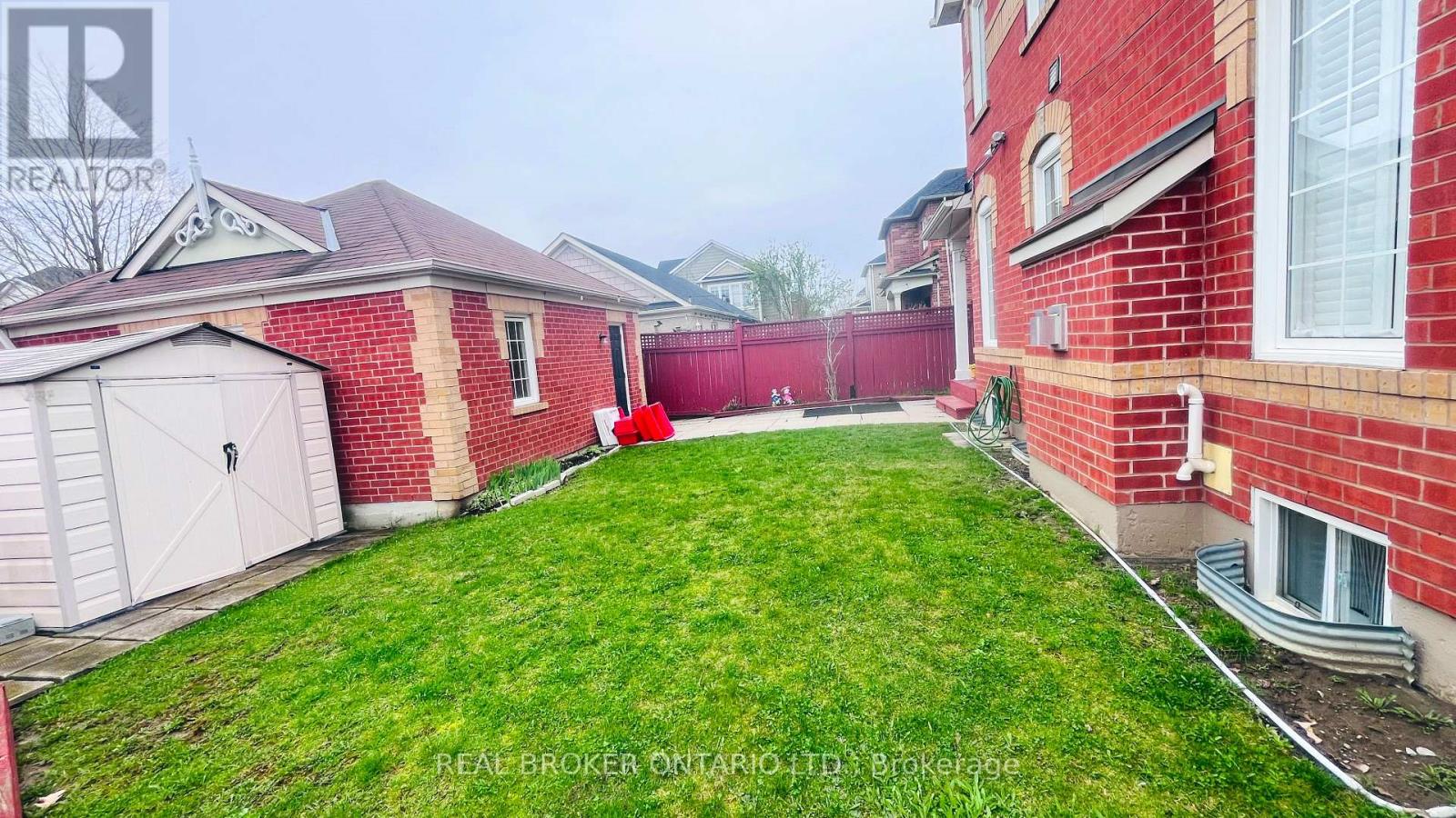 49 Colchester Street, Markham, Ontario  L6B 1K3 - Photo 6 - N13072482