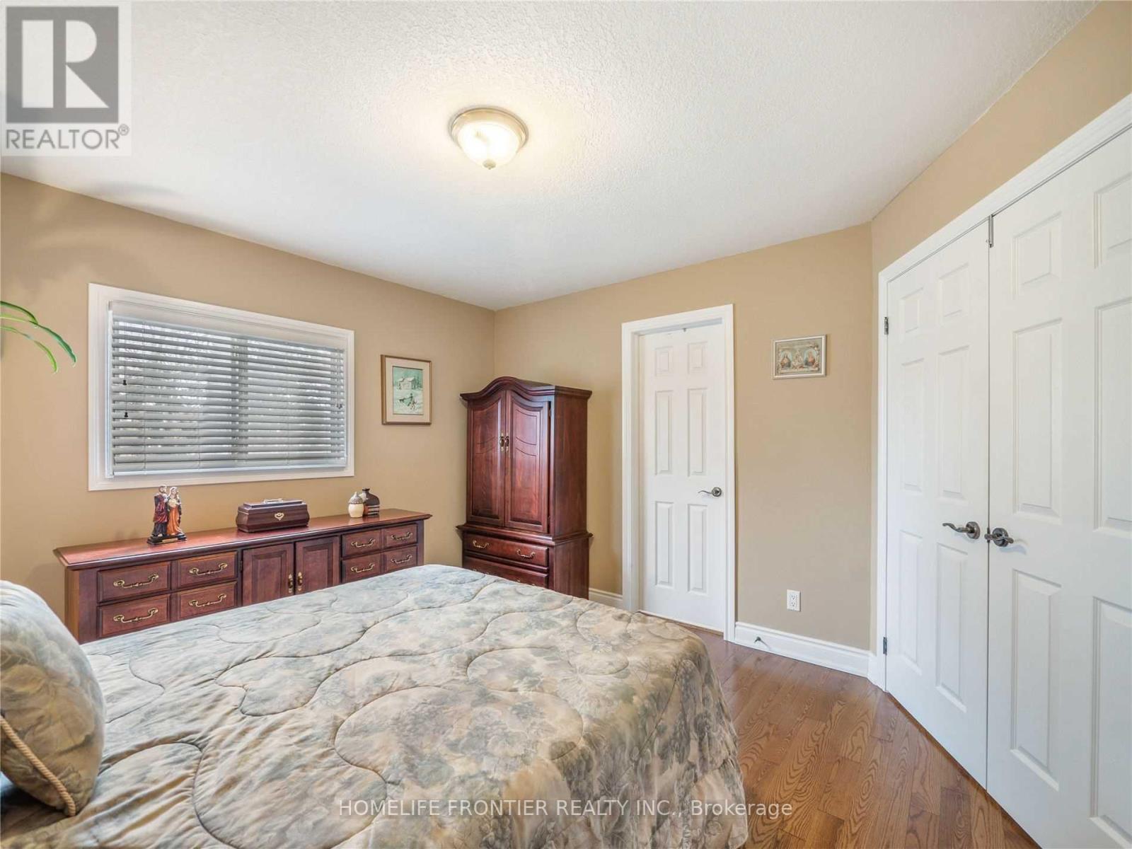 1049 7th Line S, Innisfil, Ontario  M5M 2H1 - Photo 12 - N13072490