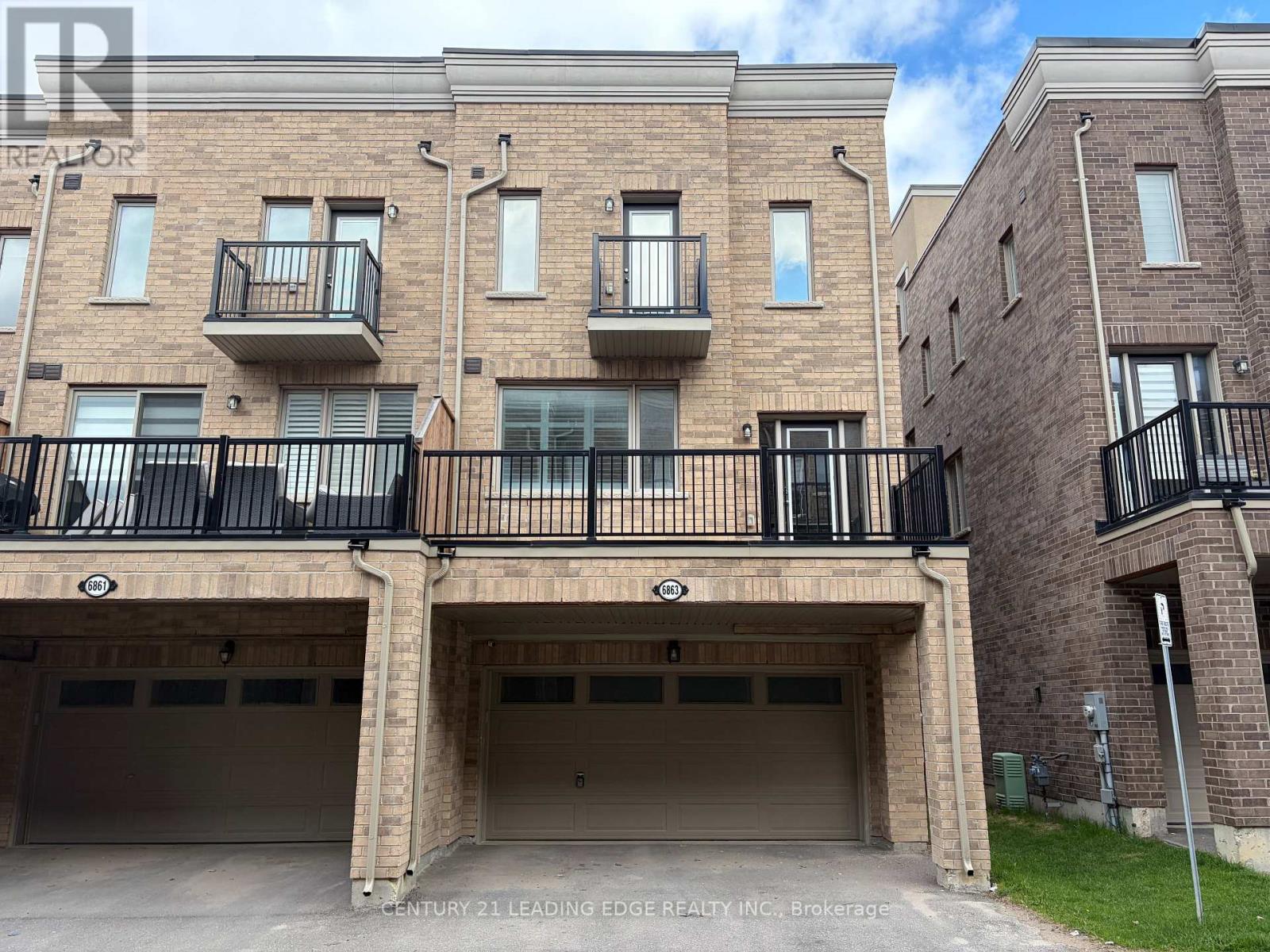 6863 Main Street, Whitchurch-Stouffville, Ontario  L4A 4X2 - Photo 4 - N13072496
