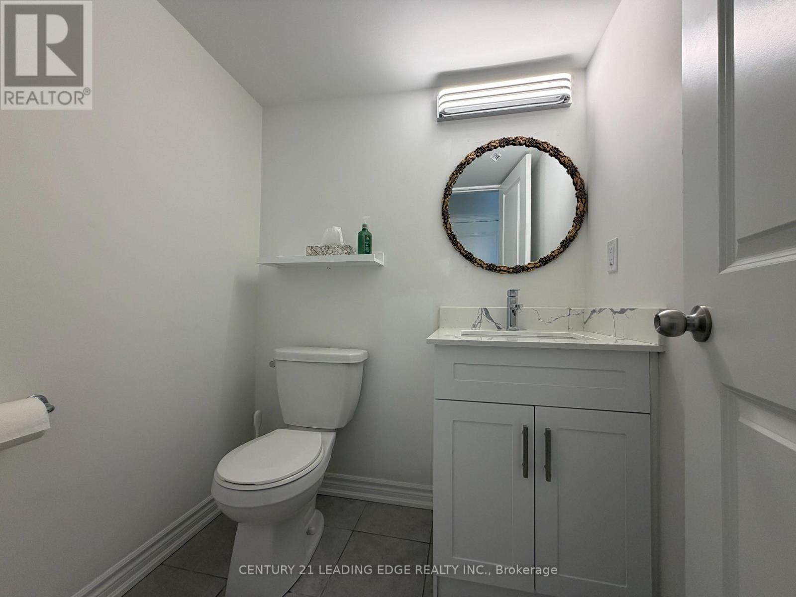 6863 Main Street, Whitchurch-Stouffville, Ontario  L4A 4X2 - Photo 5 - N13072496