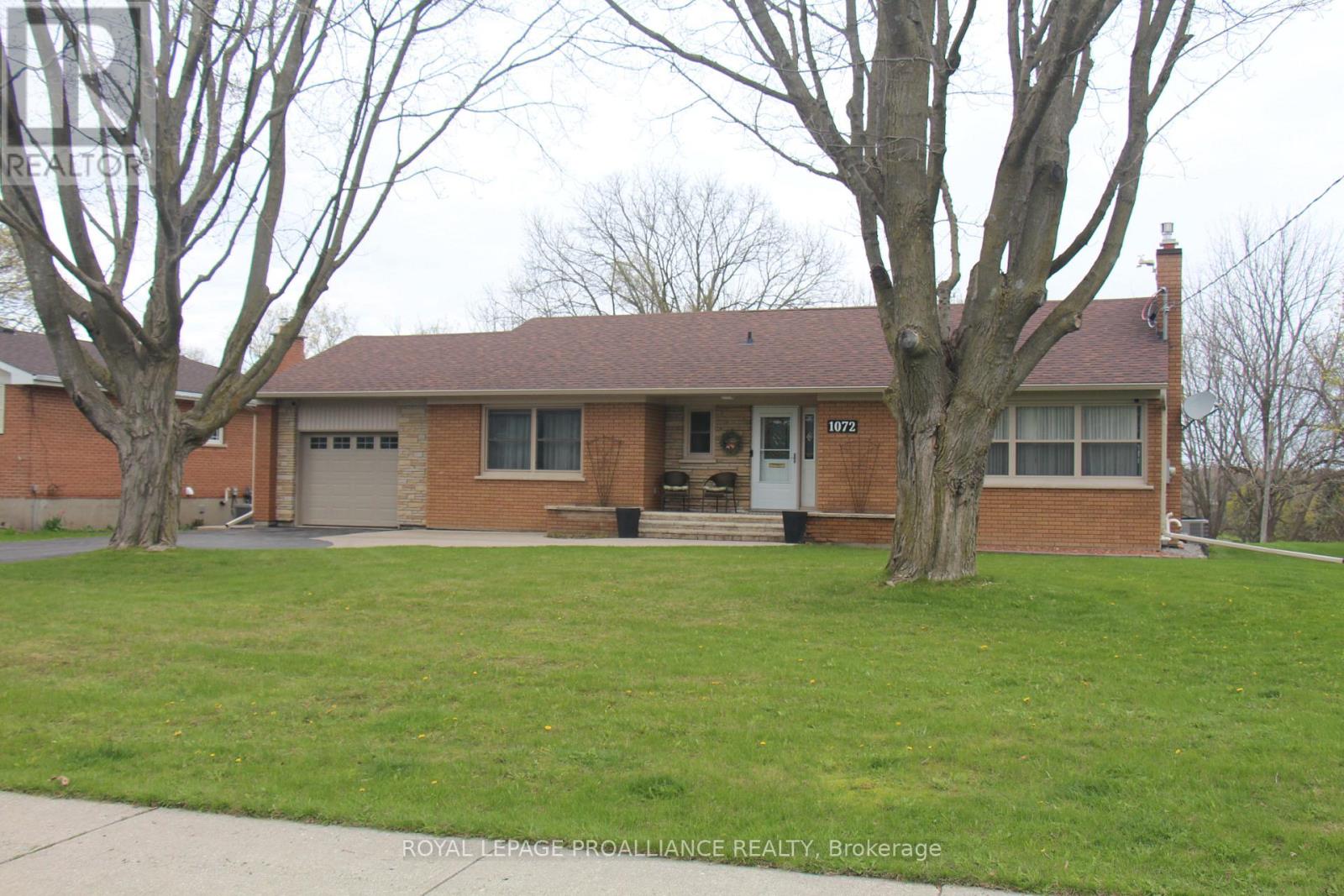 1072 Ontario Street, Cobourg, Ontario  K9A 3C7 - Photo 43 - X12940394