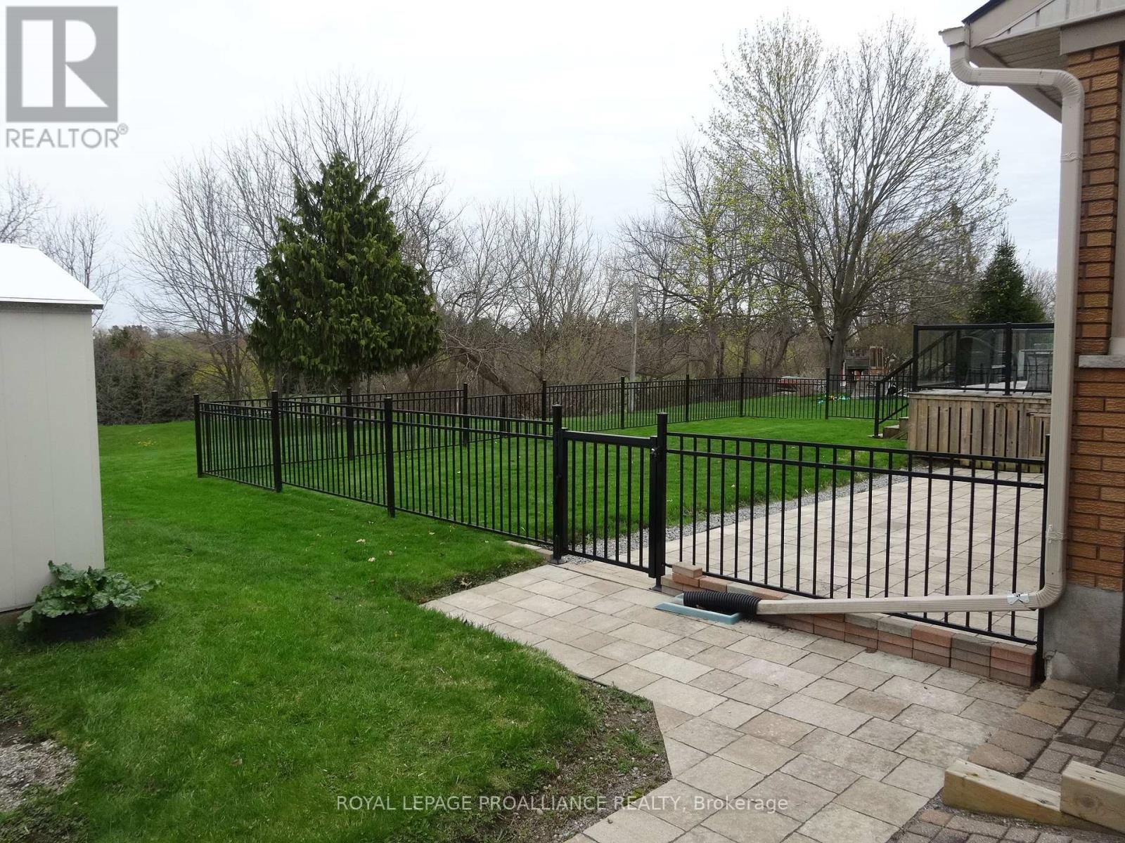 1072 Ontario Street, Cobourg, Ontario  K9A 3C7 - Photo 41 - X12940394