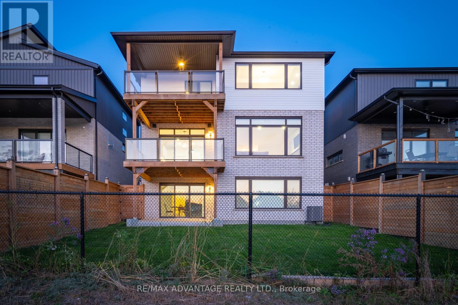 2156 Tokala Trail, London North, Ontario  N6G 0G7 - Photo 3 - X13072264