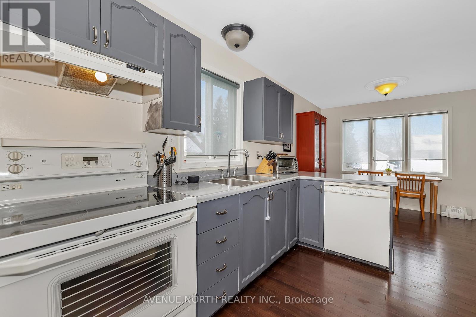 206 Wellington Street W, Merrickville-Wolford, Ontario  K0G 1N0 - Photo 15 - X12729182