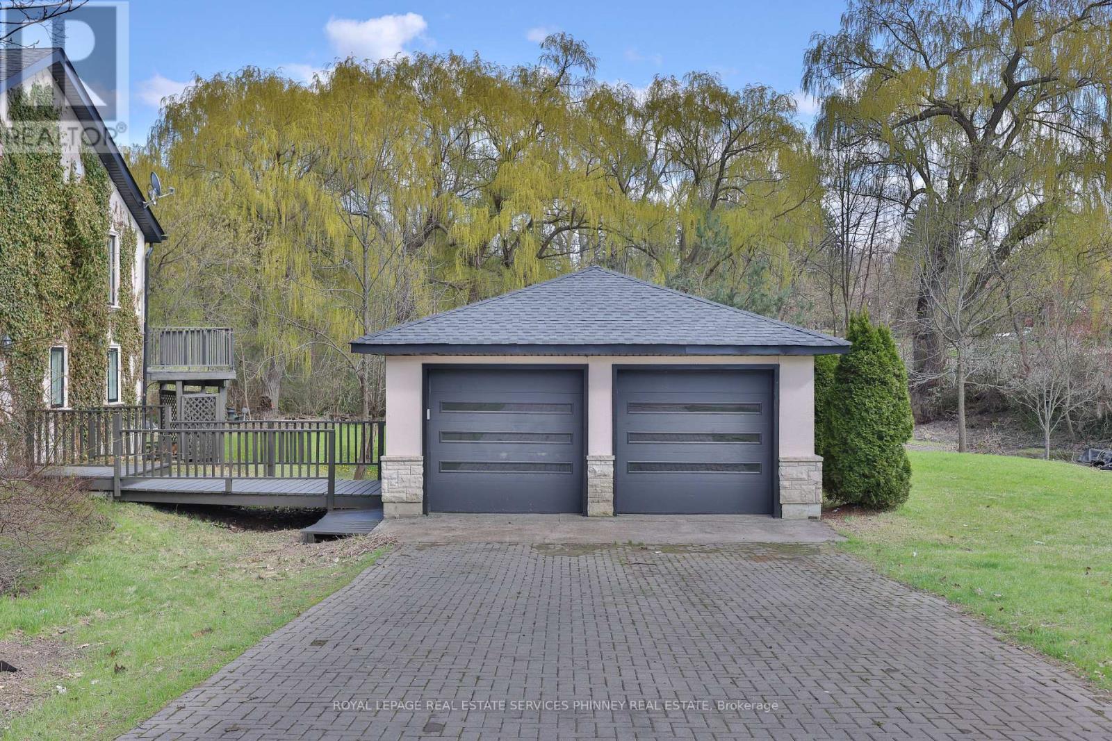 1340 Contour Drive, Mississauga, Ontario  L5H 1B2 - Photo 4 - W13072444