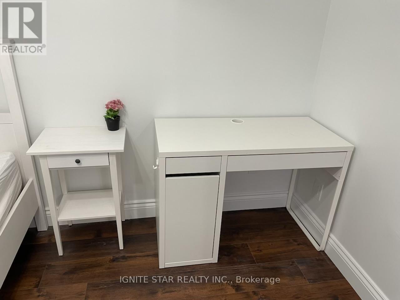 Lower Level - 323 Montego Road, Mississauga, Ontario  L5B 1C6 - Photo 9 - W13072462