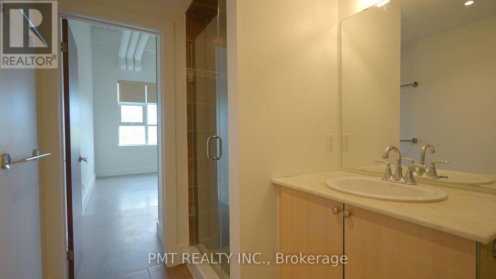 302 - 550 Hopewell Avenue, Toronto, Ontario  M6E 2S6 - Photo 16 - W13072508
