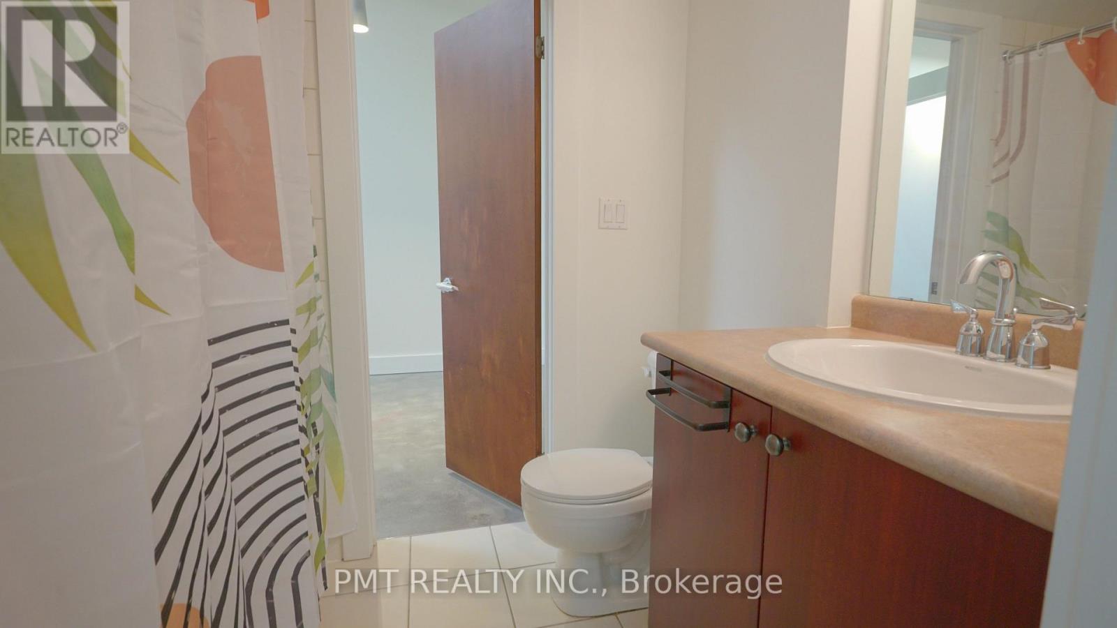 302 - 550 Hopewell Avenue, Toronto, Ontario  M6E 2S6 - Photo 20 - W13072508
