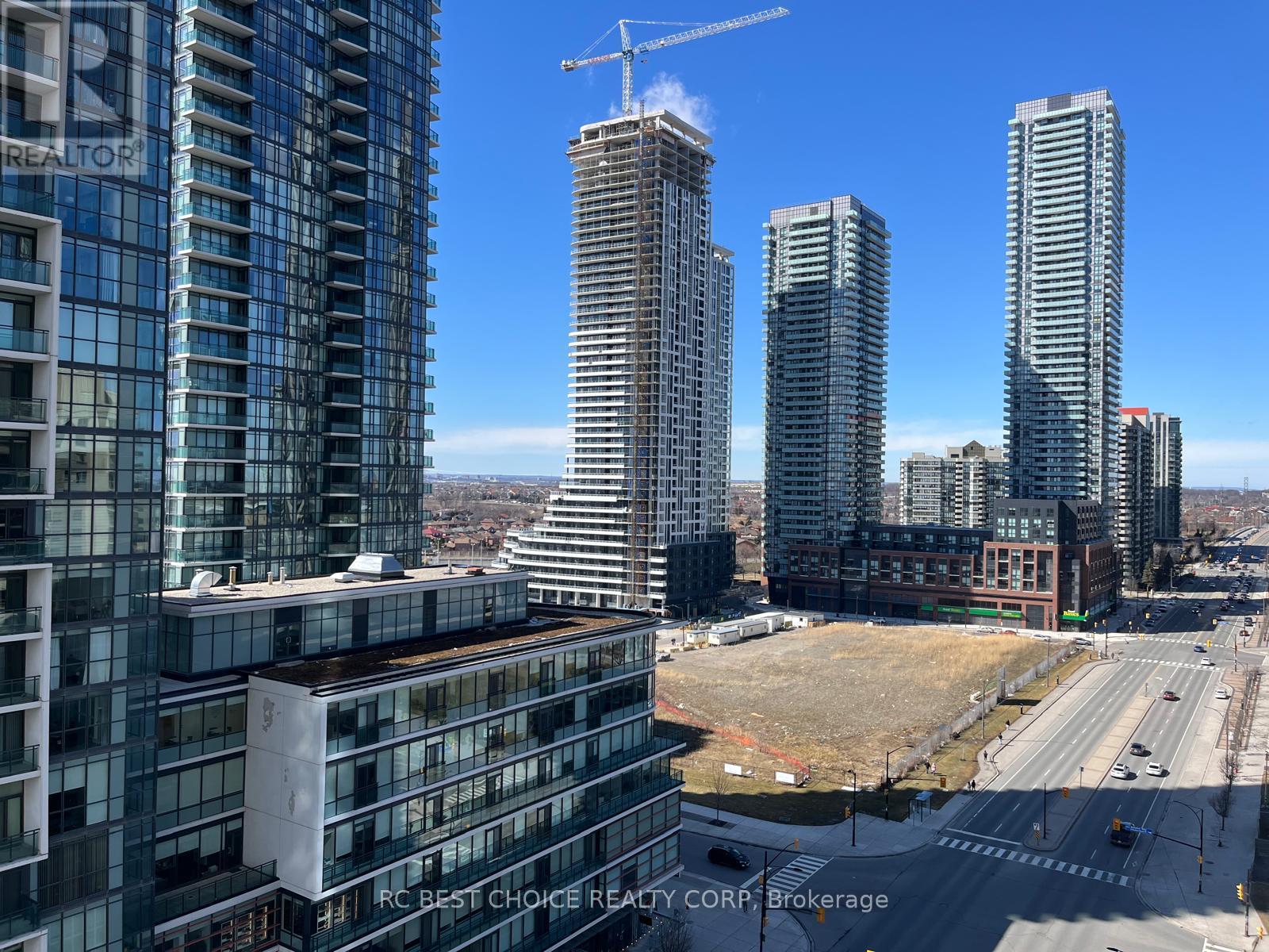 1302 - 4065 Confederation Parkway, Mississauga, Ontario  L5B 0L4 - Photo 16 - W13072516