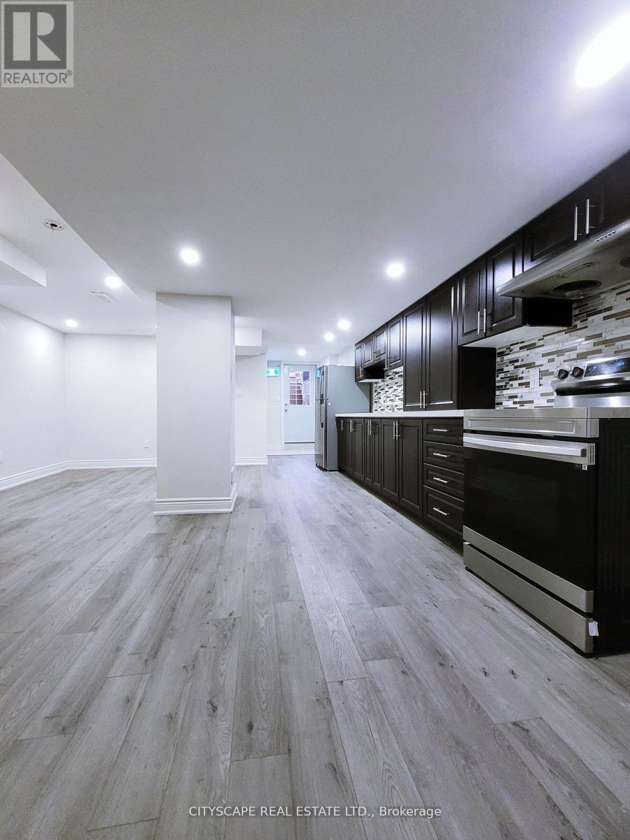 Bsmt - 3754 Milkwood Crescent, Mississauga, Ontario  L5N 8H3 - Photo 5 - W13072546