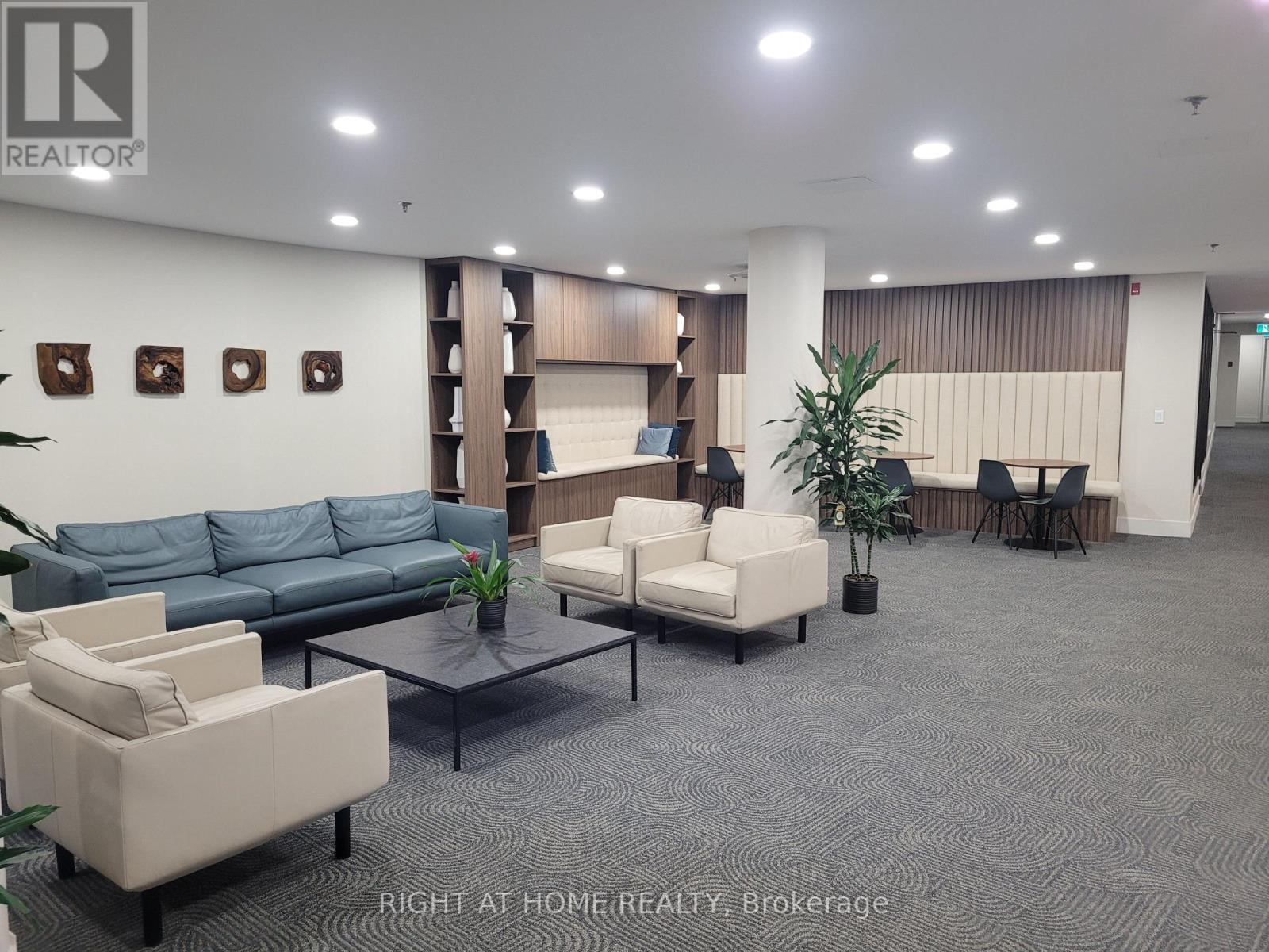 332 - 22 Southport Street, Toronto, Ontario  M6S 4Y9 - Photo 22 - W13072576