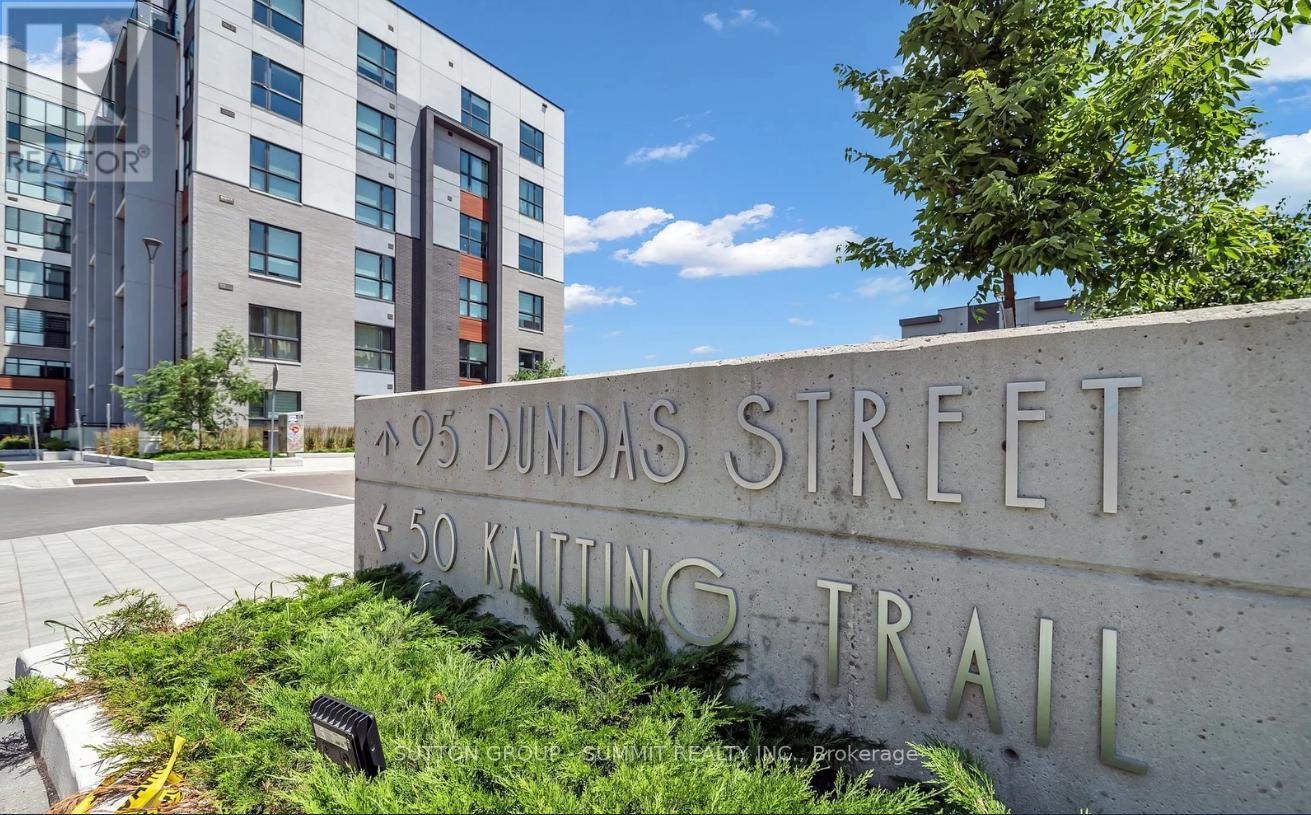 110 - 95 Dundas Street, Oakville, Ontario  L6M 5N4 - Photo 1 - W13072596