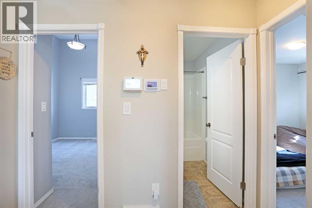 11 Upland Bay W, Brooks, Alberta  T1R 1N1 - Photo 20 - A2288677
