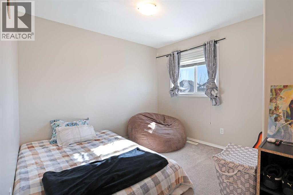 11 Upland Bay W, Brooks, Alberta  T1R 1N1 - Photo 23 - A2288677