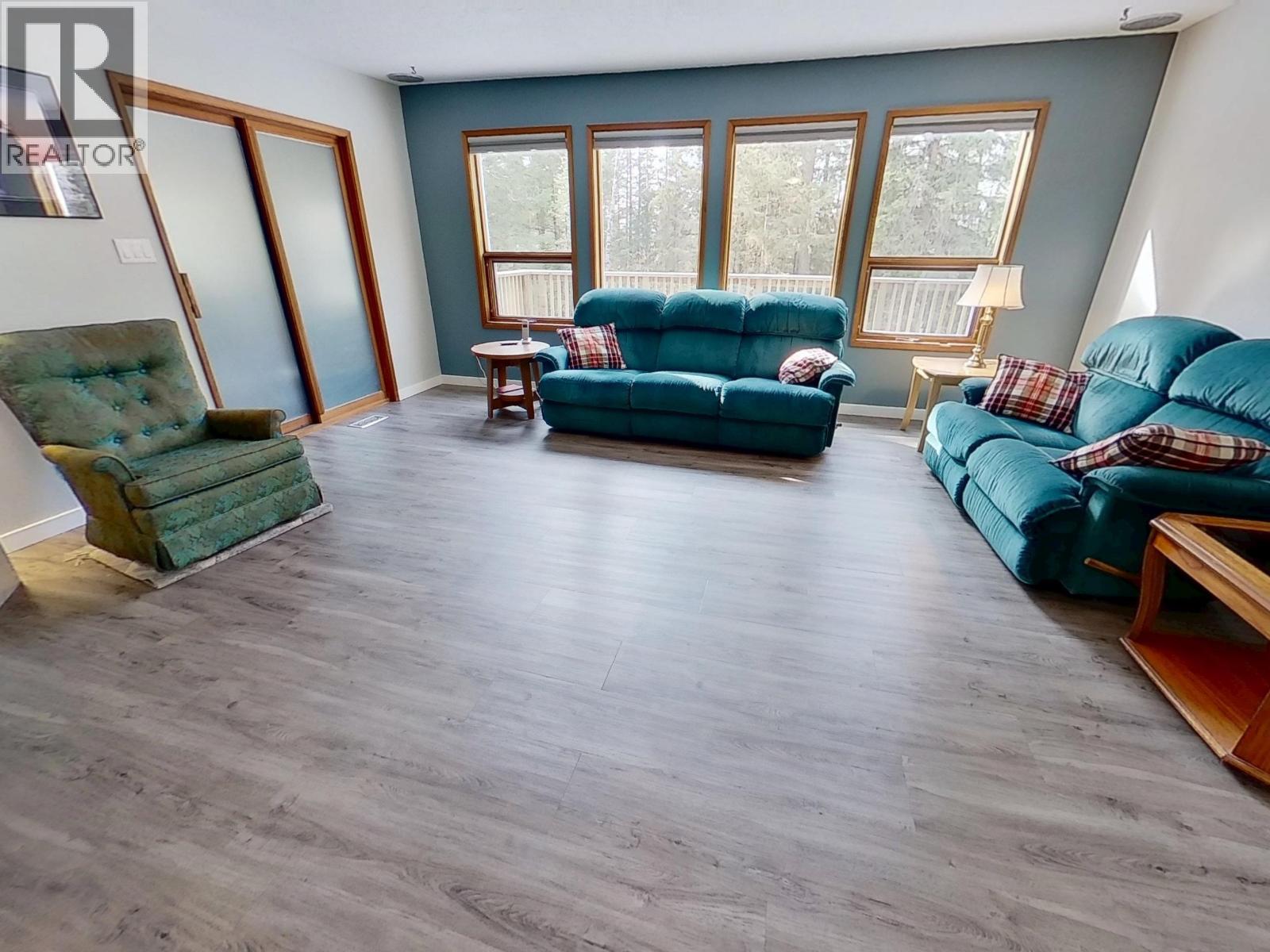 3192 Spruce Ridge Road, Quesnel, British Columbia  V2J 4R4 - Photo 13 - R3087141