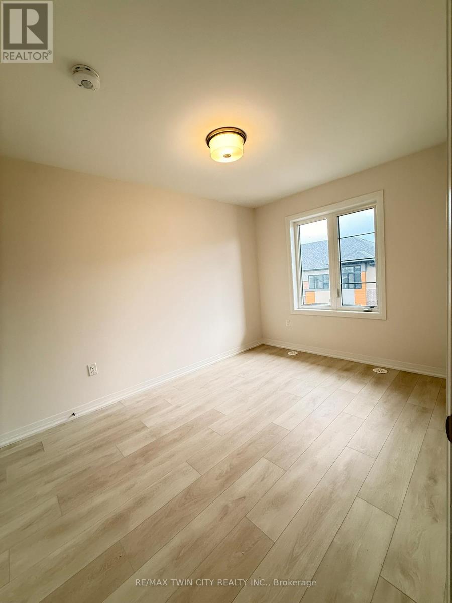 140 - 660 Colborne Street W, Brantford, Ontario  N3T 0Y1 - Photo 2 - X13072446