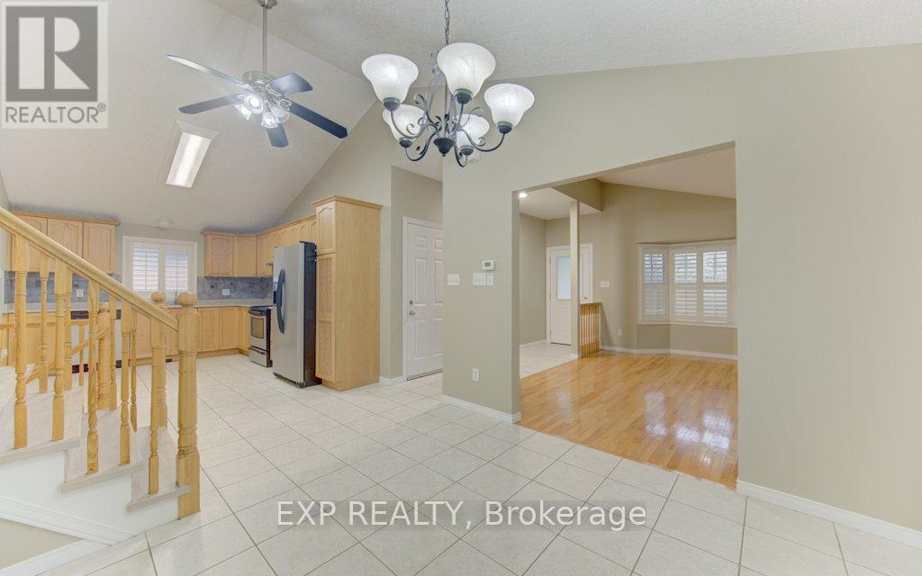 431 Lausanne Crescent, Waterloo, Ontario  N2T 2X6 - Photo 7 - X13072448