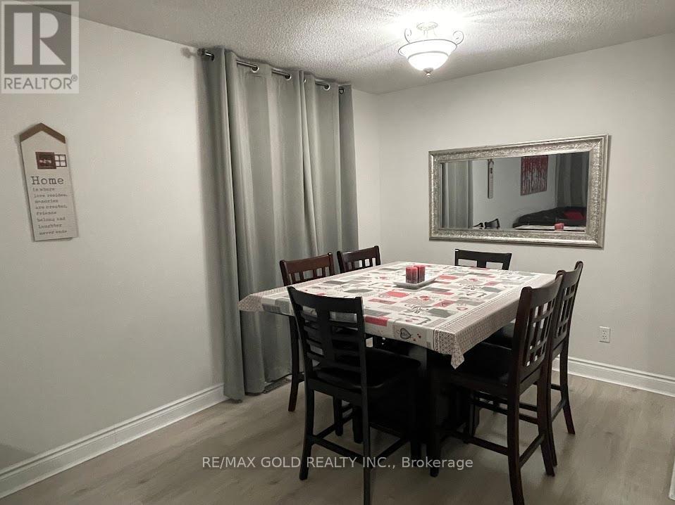 53 DUNCAN AVENUE, Hamilton, Ontario