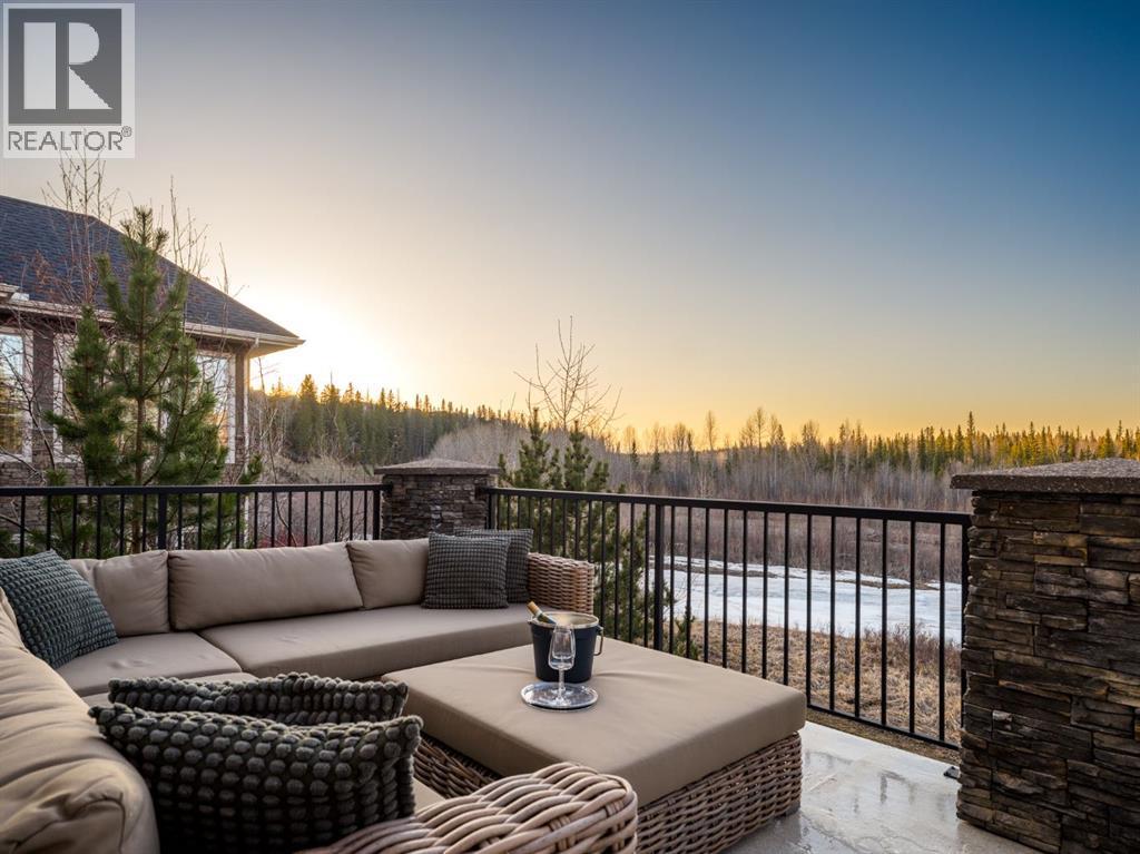 415 Clearwater Landing, Rural Rocky View County, Alberta  T3Z 3T8 - Photo 42 - A2301787