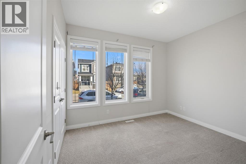 96 Red Embers Crescent Ne, Calgary, Alberta  T3N 0R4 - Photo 4 - A2302158