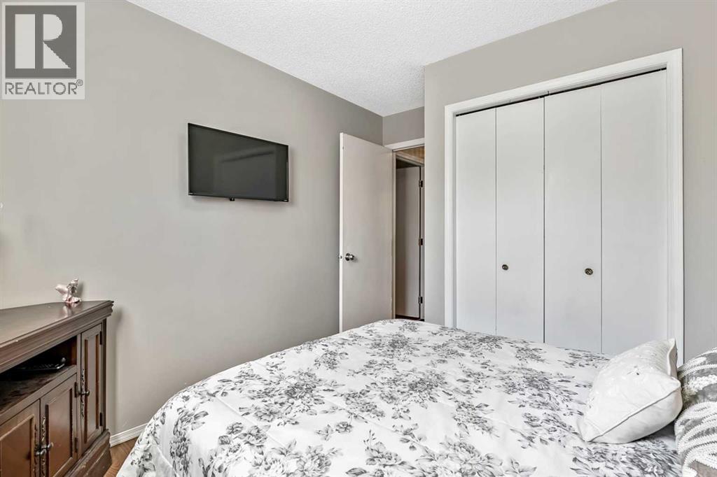 294 Shawnessy Drive Sw, Calgary, Alberta  T2Y 1M5 - Photo 21 - A2305251
