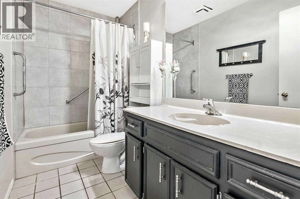 294 Shawnessy Drive Sw, Calgary, Alberta  T2Y 1M5 - Photo 22 - A2305251