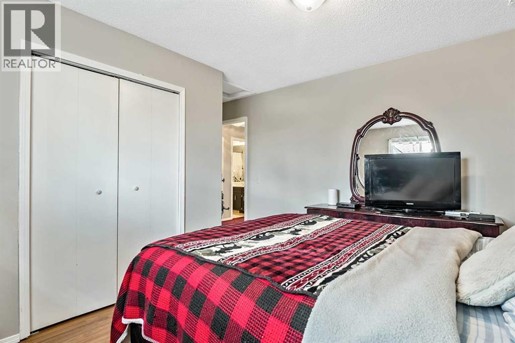 294 Shawnessy Drive Sw, Calgary, Alberta  T2Y 1M5 - Photo 19 - A2305251