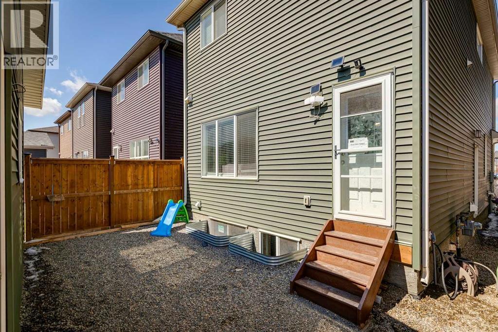 651 Savanna Landing Ne, Calgary, Alberta  T3J 2E4 - Photo 37 - A2306069