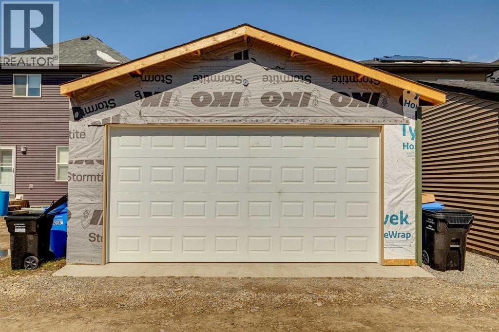 651 Savanna Landing Ne, Calgary, Alberta  T3J 2E4 - Photo 38 - A2306069