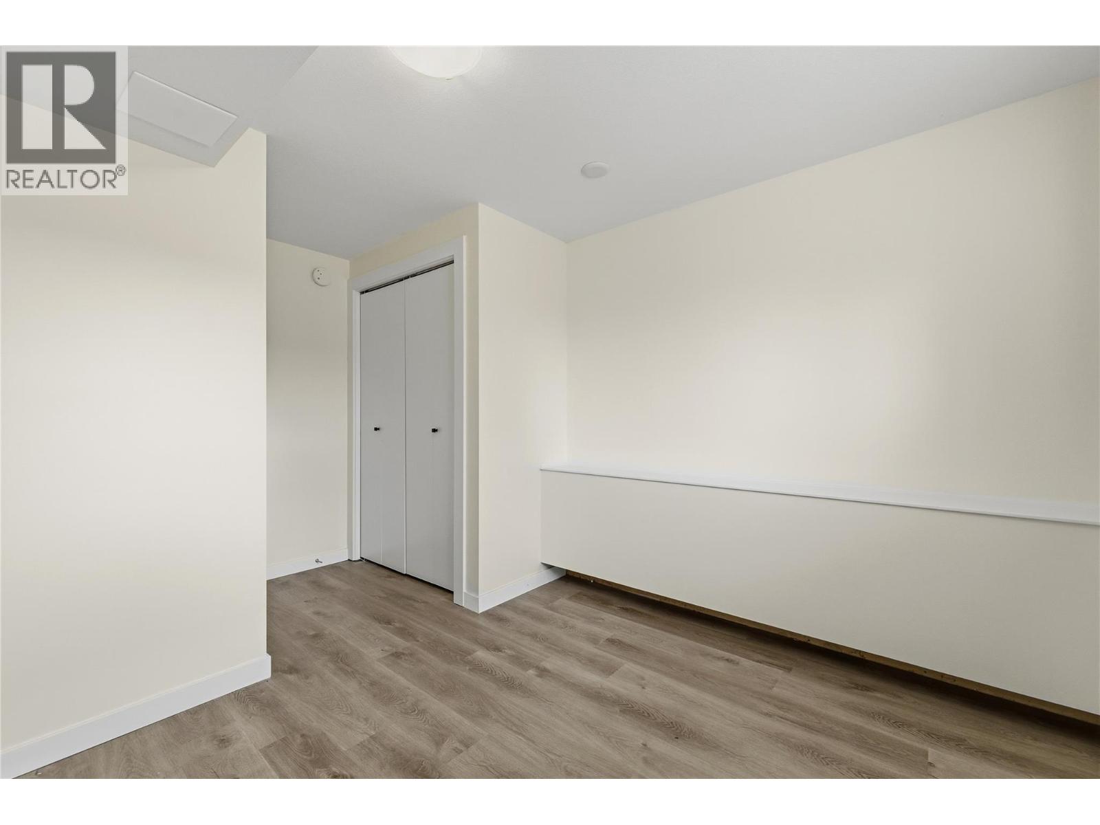 877 Tataryn Road, Kelowna, British Columbia  V1X 1N6 - Photo 38 - 10385644