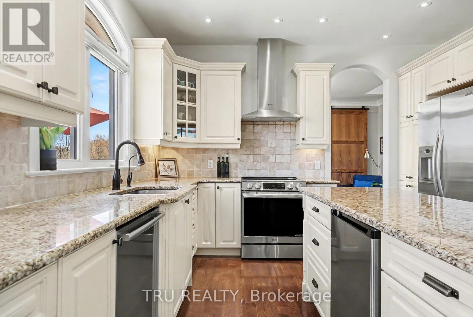 6796 Suncrest Drive, Ottawa, Ontario  K4P 0B2 - Photo 16 - X13058948
