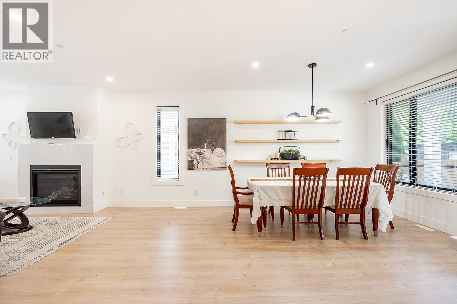 23049 SE 134 Loop, Maple Ridge, British Columbia  V4R 0E6 - Photo 12 - R3117728