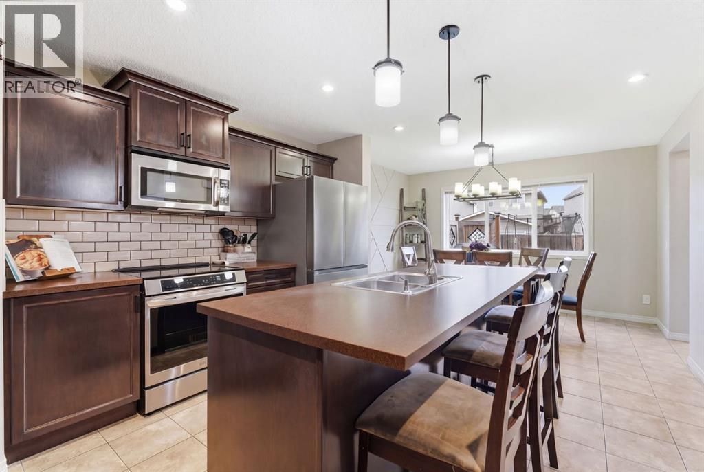 155 Copperpond Road SE, Calgary, Alberta  T2Z 0W8 - Photo 8 - A2301903