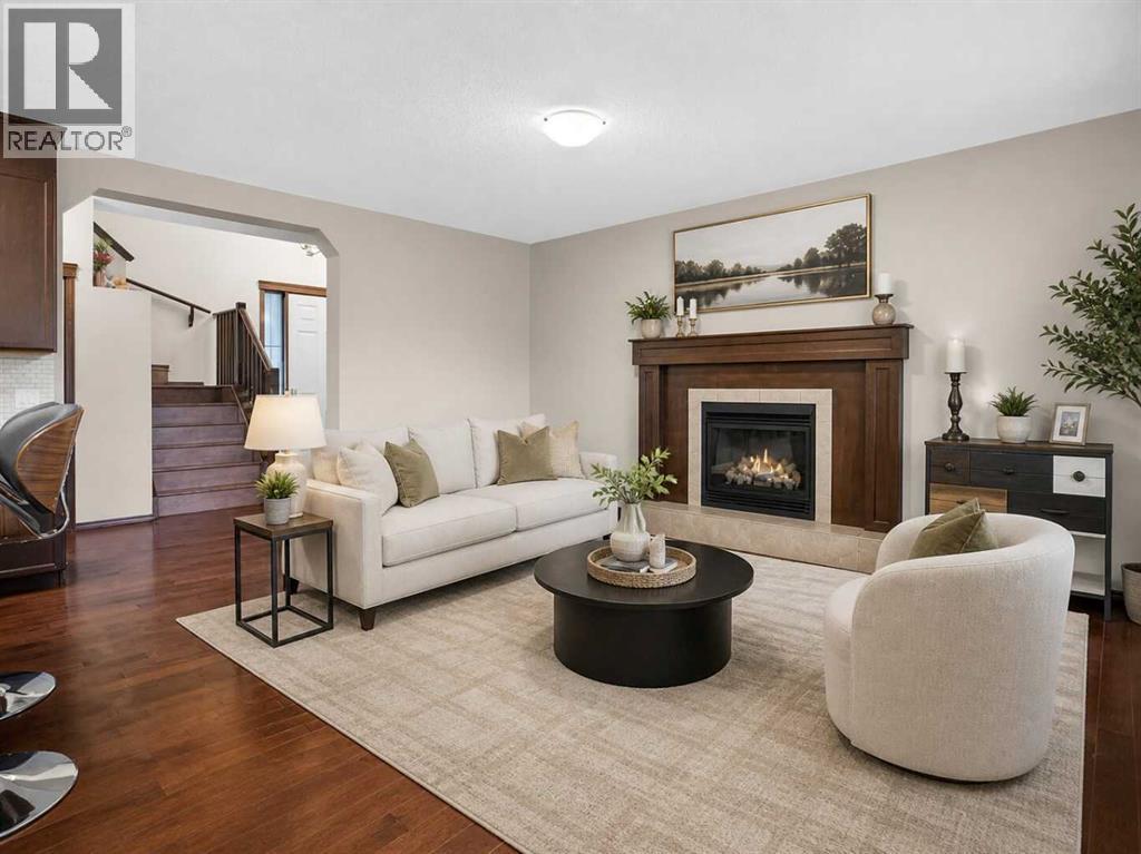 239 Cranarch Landing SE, Calgary, Alberta  T3M 0Z7 - Photo 3 - A2301934