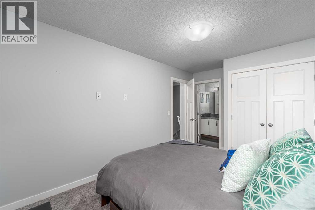 1, 2432 24a Street Sw, Calgary, Alberta  T3E 1W1 - Photo 20 - A2307158