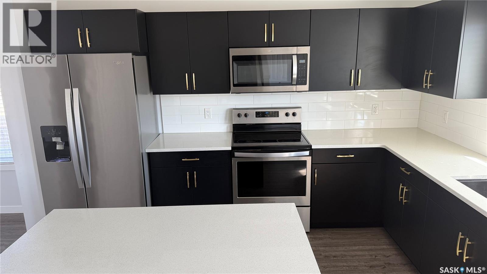 8005 Flax Avenue, Regina, Saskatchewan  S4Y 0E7 - Photo 11 - SK034626