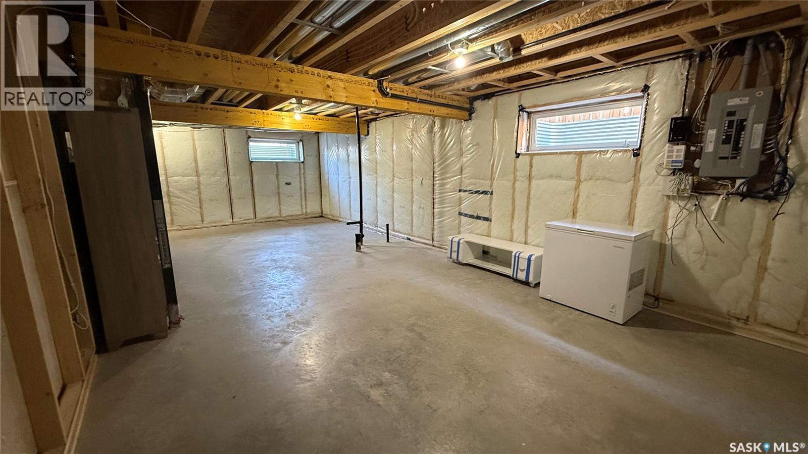 8005 Flax Avenue, Regina, Saskatchewan  S4Y 0E7 - Photo 22 - SK034626