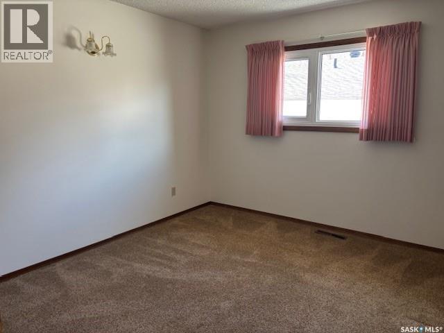210 Alexander Avenue, Canora, Saskatchewan  S0A 0L0 - Photo 15 - SK034611
