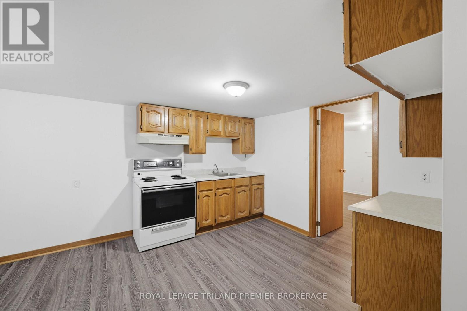 238 Ridout Street S, London South, Ontario  N6C 3Y4 - Photo 24 - X13072652
