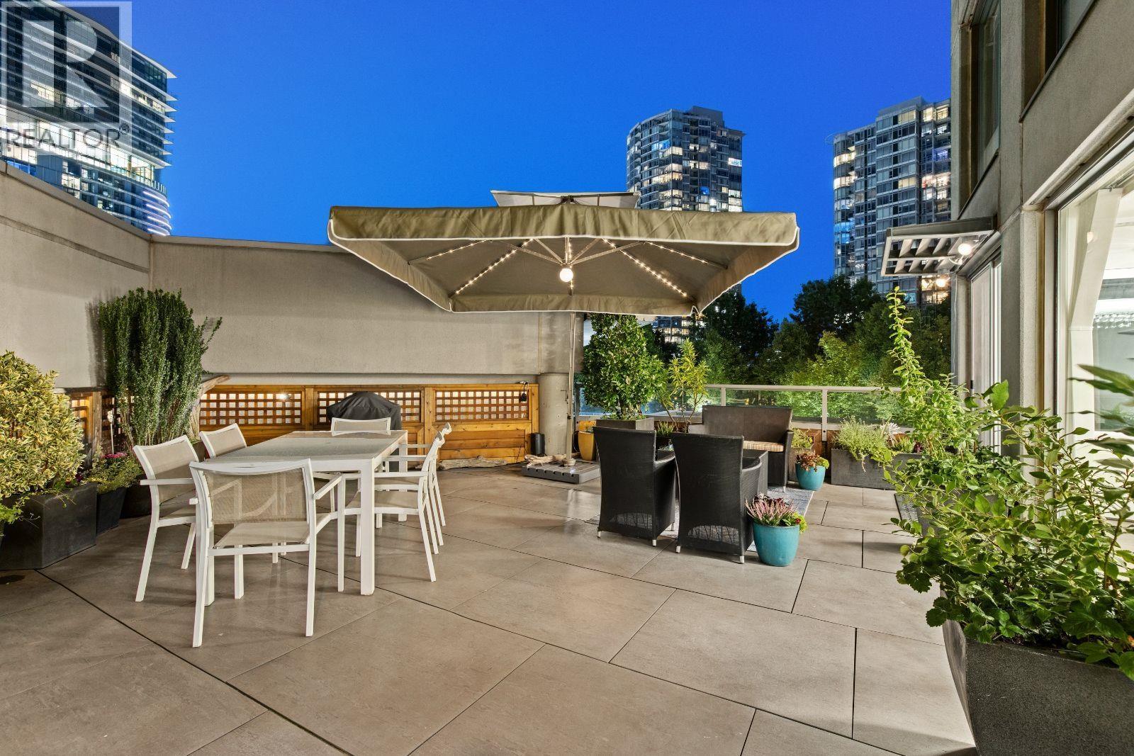 307 1009 Expo Boulevard, Vancouver, British Columbia  V6Z 2V9 - Photo 3 - R3118475