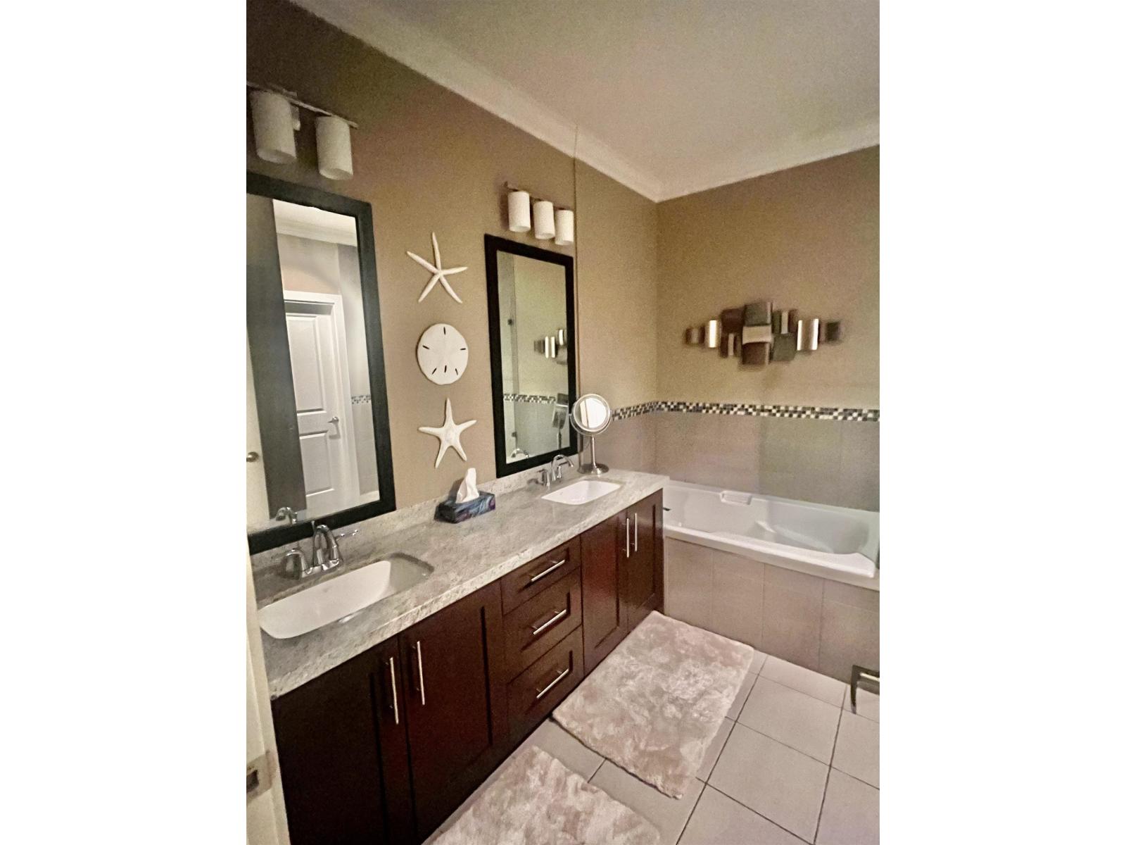 66 350 174 Street, Surrey, British Columbia  V3Z 2N8 - Photo 23 - R3118185