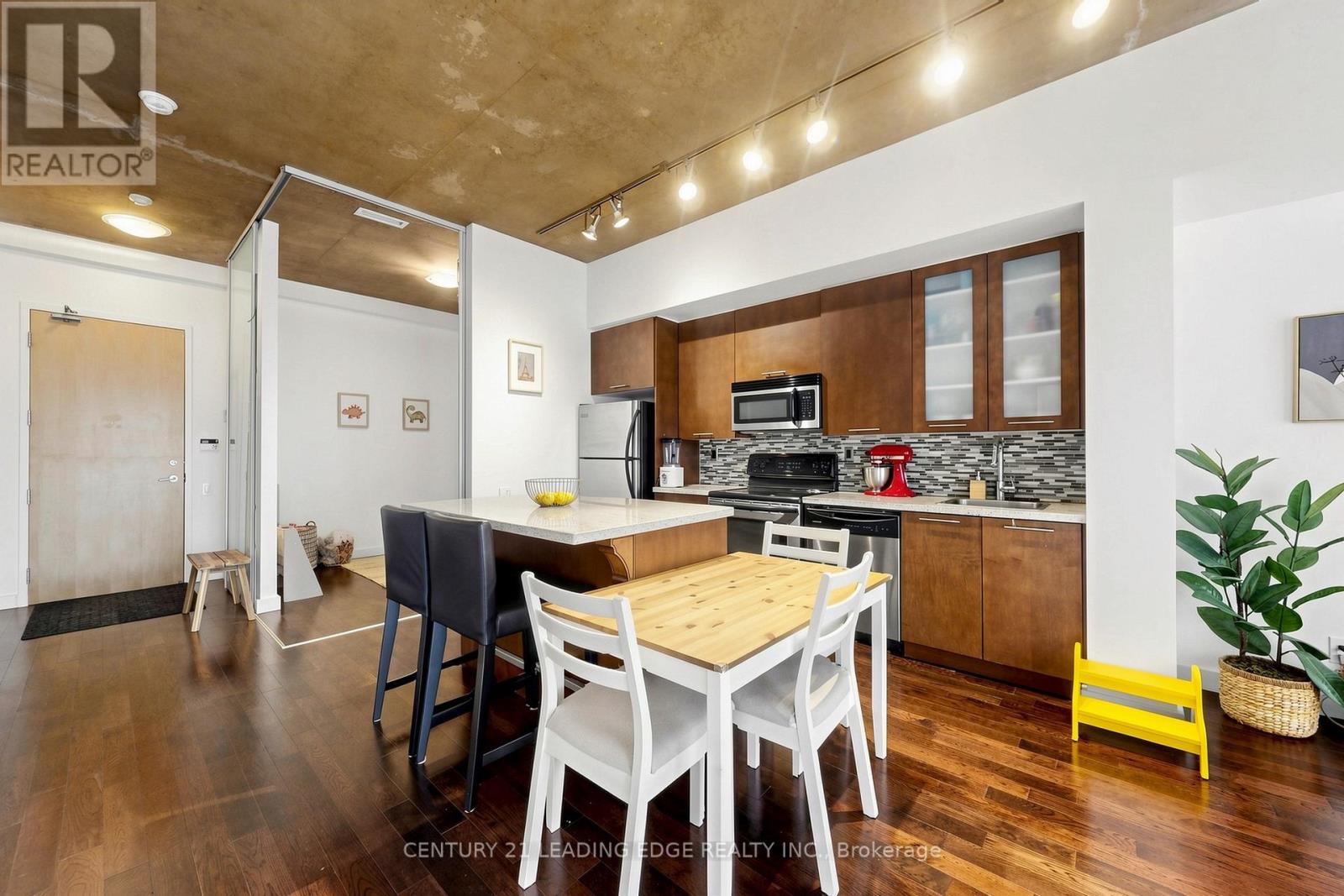 210 - 33 Mill Street, Toronto, Ontario  M5A 3R3 - Photo 12 - C13071598