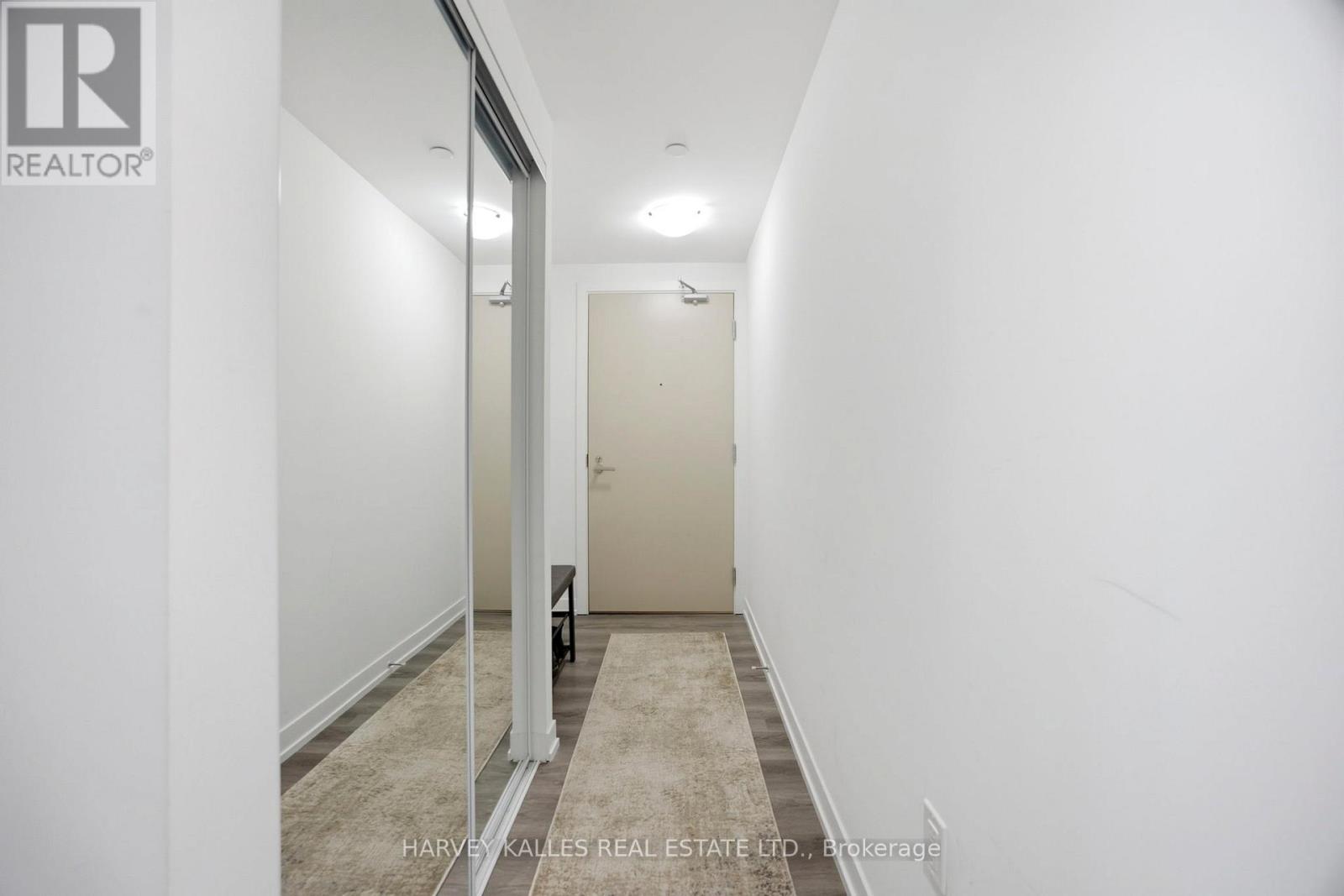 4709 - 138 Downes Street, Toronto, Ontario  M5E 0E4 - Photo 4 - C13072310