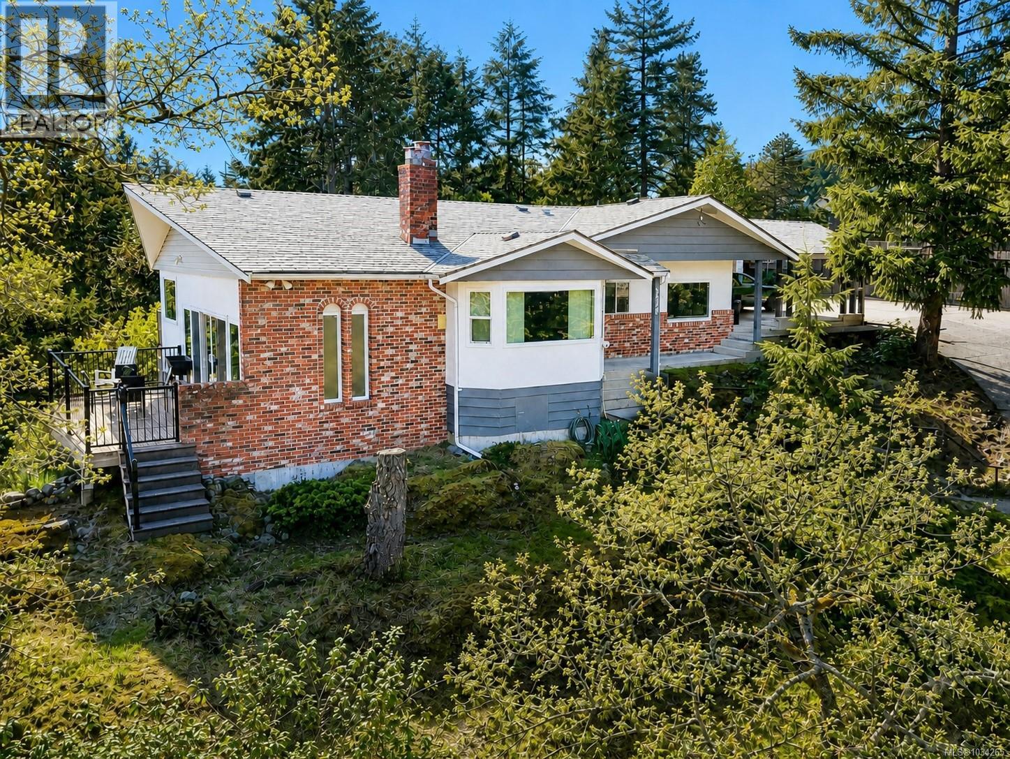 3120 Robin Hood Dr, Nanaimo, British Columbia